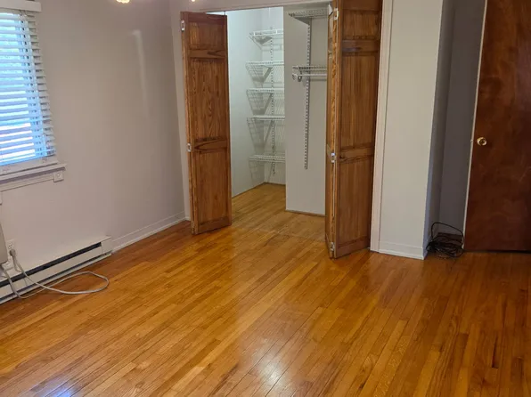 8D W Queen St #8-D, Southington, CT 06489