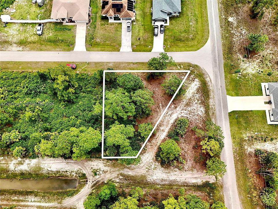 1st image of 721 Pinecastle Dr