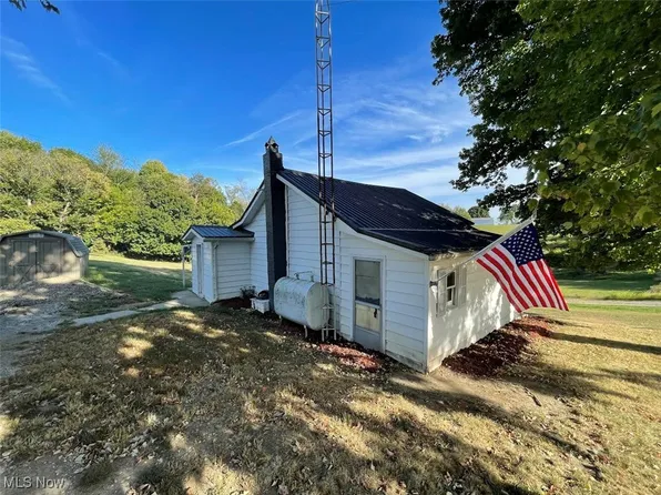 12979 Gilmore Rd SE, Port Washington, OH 43837