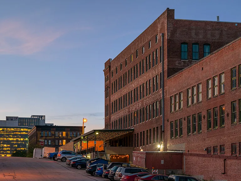 L15 Lofts — Photo 10