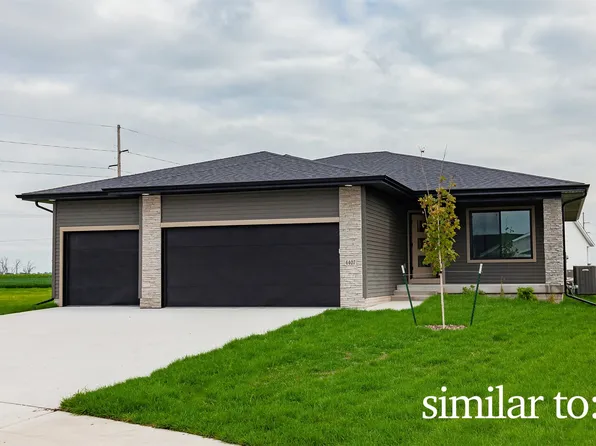 640 NW Atlas Ln, Waukee, IA 50263