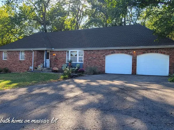 303 S Olive St, Windsor, MO 65360