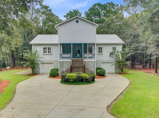 10088 Hercules Rd, Mc Clellanville, SC 29458