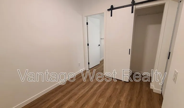 615 Rutland Rd N #314 — Photo 5