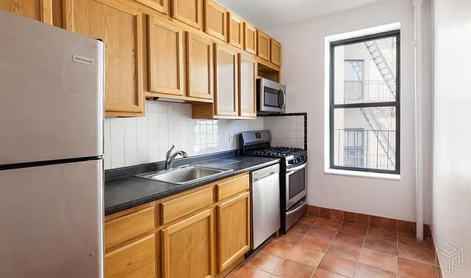 Rented by Corcoran | media 13