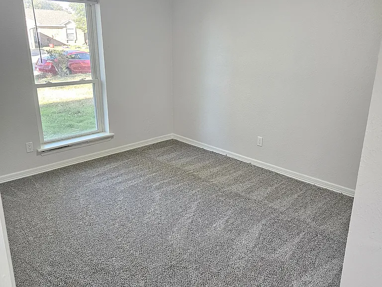 721 Fair Meadows Dr — Photo 15