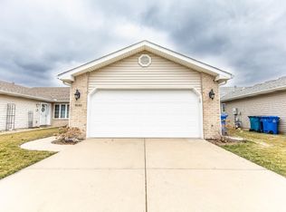 1646 Beech Dr, Crown Point, IN 46307