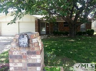 418 Campbell Ln, Denton, TX 76209