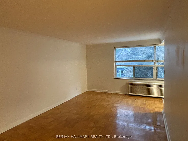 134 Lawton Blvd #407 — Photo 3