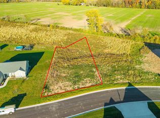 N8040 Blue Heron Cir, Sherwood, WI 54169