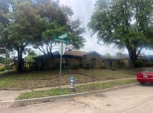 2700 Leameadow Dr, Plano, TX 75075