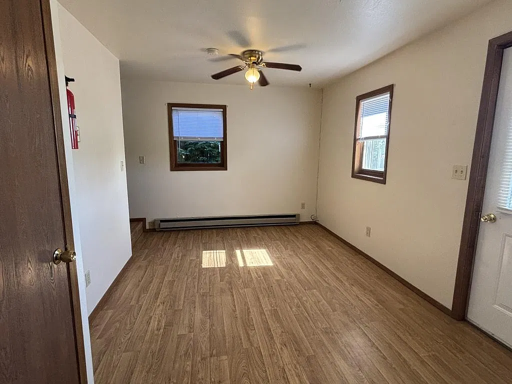 216 Mechanic St — Photo 4
