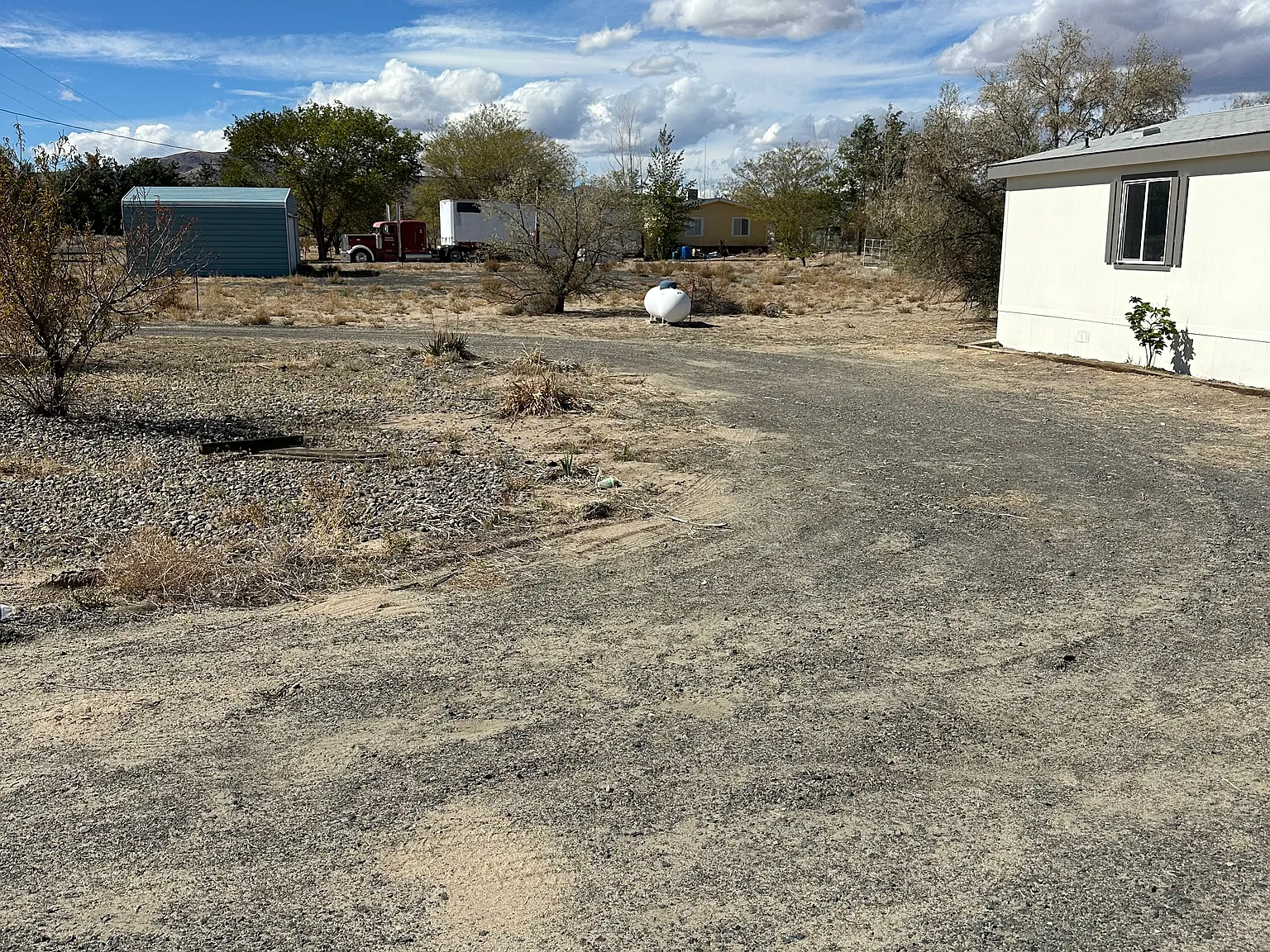 3 bed, 1421 sqft, $2,250 — Photo 3
