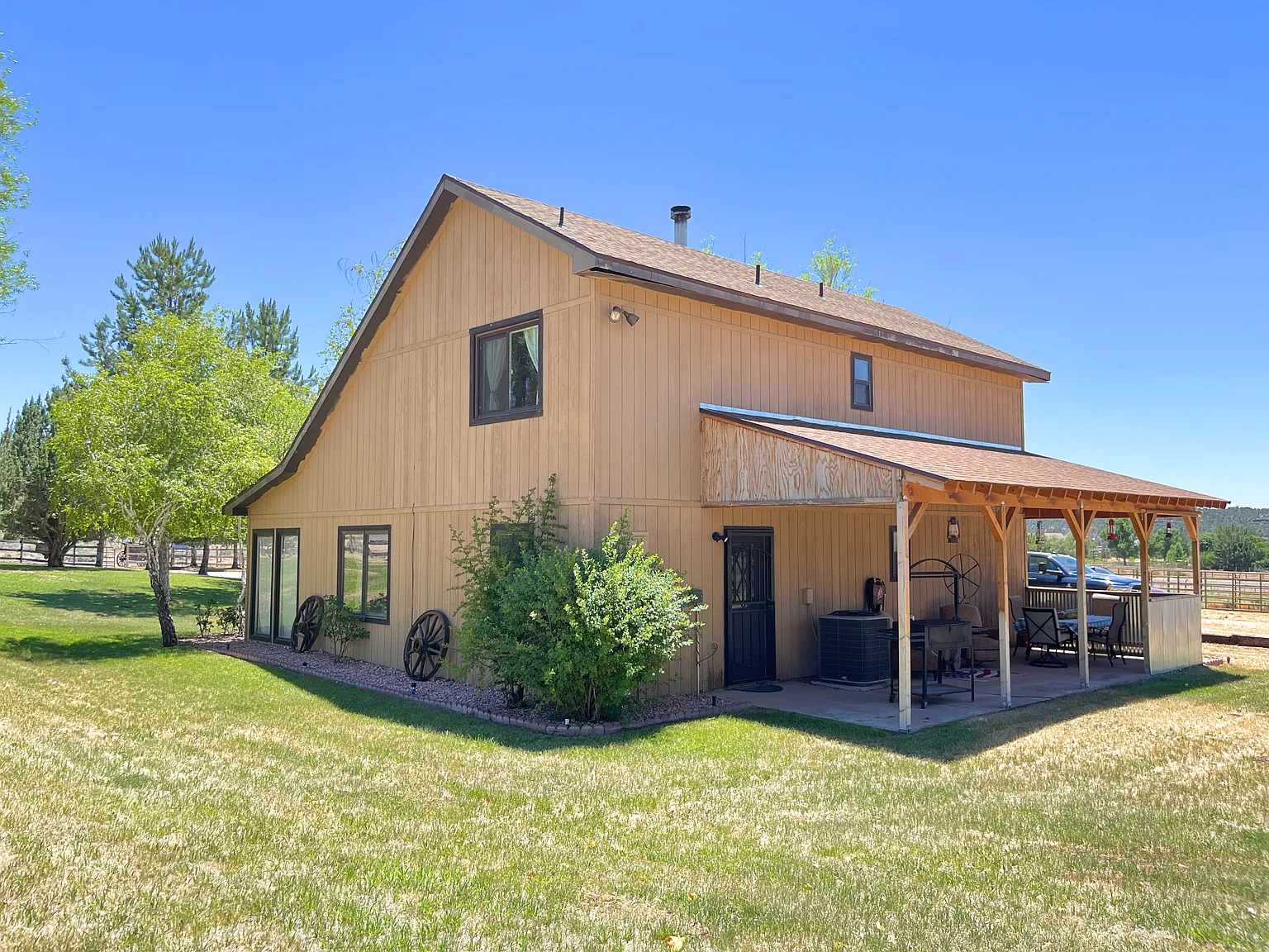3 bed, 1514 sqft, $3,400 — Photo 3