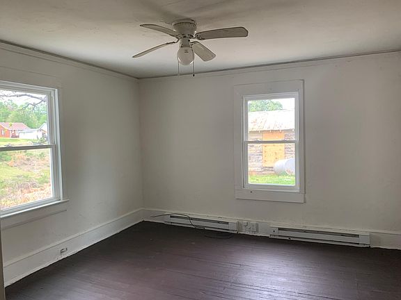 5th image of 712 5th Ave