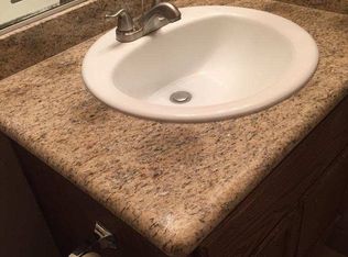 2325 Valley Dr, Las Vegas, NV 89108