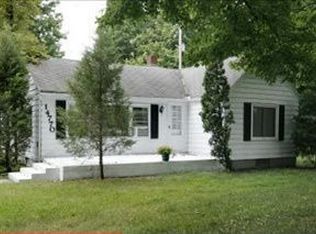 14770 E Ef Ave, Augusta, MI 49012