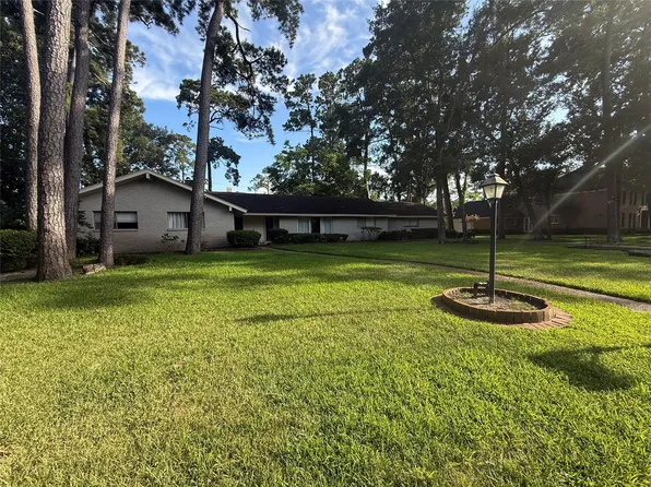 11915 Steppingstone Ln, Houston, TX 77024