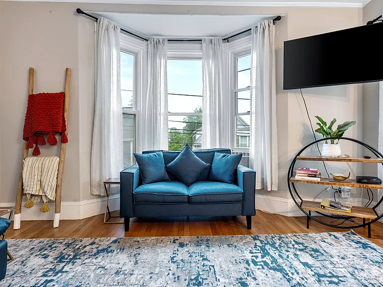 2 Sargent St #2 — Photo 11