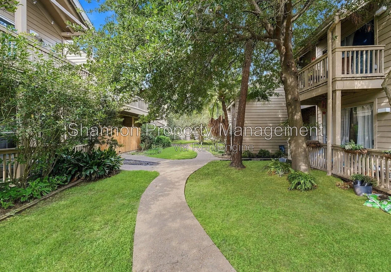 2 bed, 2.0 bath, 1228 sqft, $1,750 — Photo 1