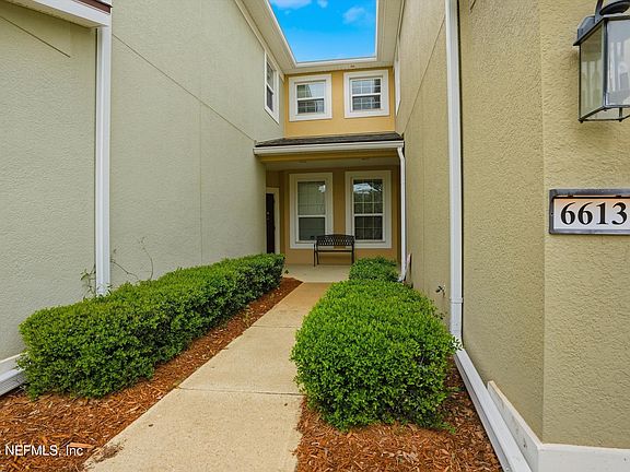4th image of 6613 SHADED ROCK Court