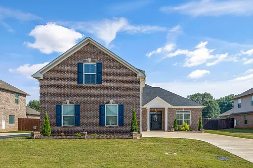 17050 Stonegate Dr Photo 1