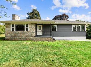 363 Amity Rd, Bethany, CT 06524