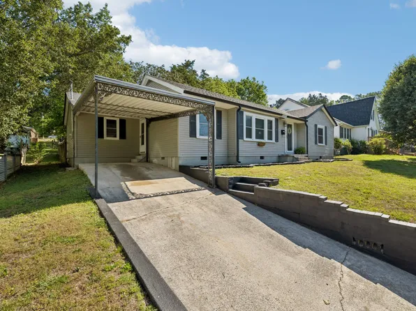 707 Jefferson Ave E, Carthage, TN 37030