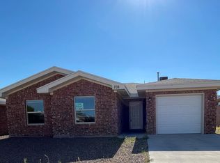 708 Cora Ruecker St, Horizon City, TX 79928