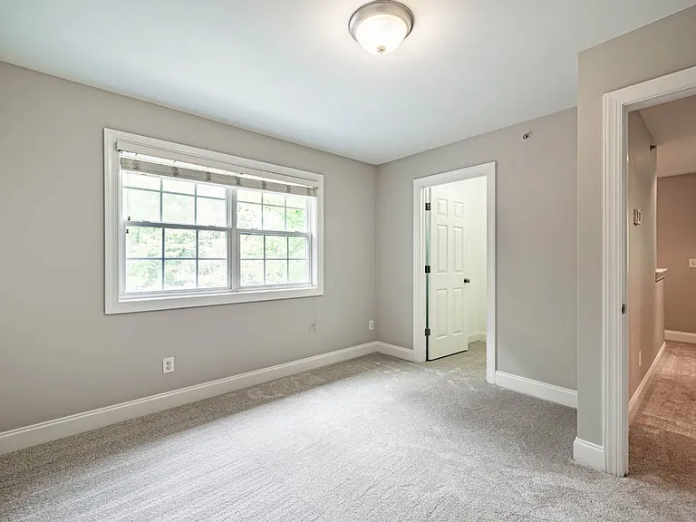 6301 Grove Estates Ter — Photo 22