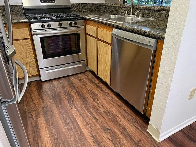 Woodman Place Apartments — Photo 36
