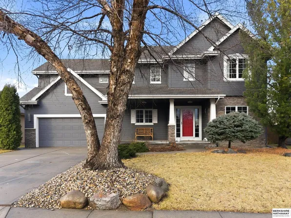 826 S 190th Ave, Elkhorn, NE 68022