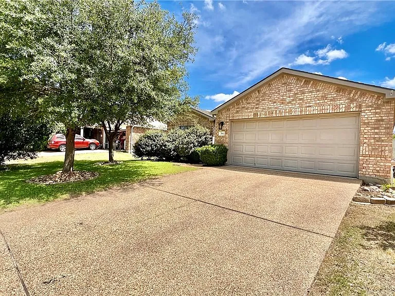 784 Kingfisher Ln — Photo 16