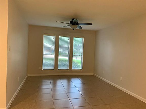 4th image of 5406 Princeton Dr