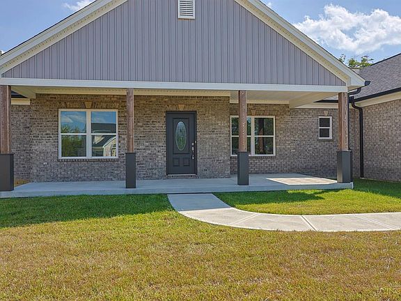 2nd image of 8353 Alice Way
