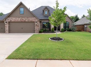 512 NW 186th St, Edmond, OK 73012