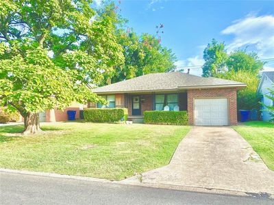 1816 Churchill Way, The Village, OK, 73120