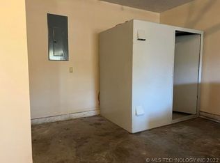 1609 Dilar Dr, Grove, OK 74344