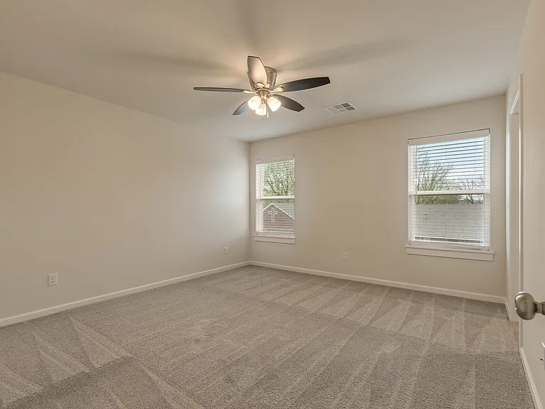 624 N Cedar Ave — Photo 27