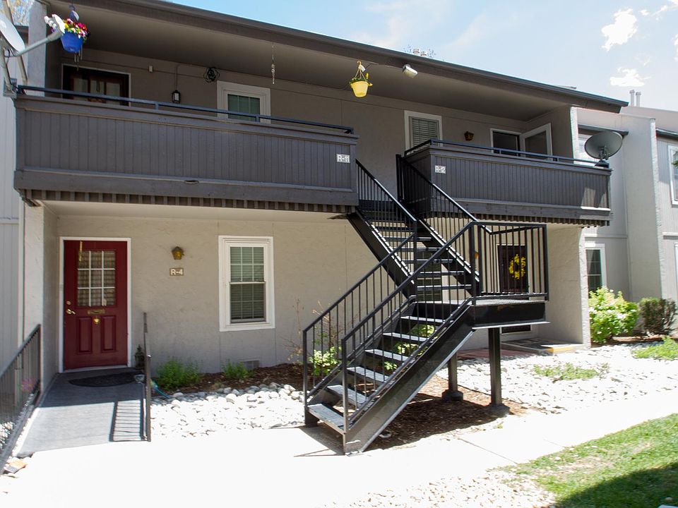 Front of unit