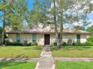 102 Kingston Dr, Slidell, LA 70458