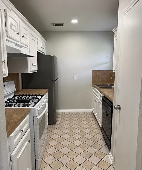 4812 Honeysuckle Ln — Photo 5