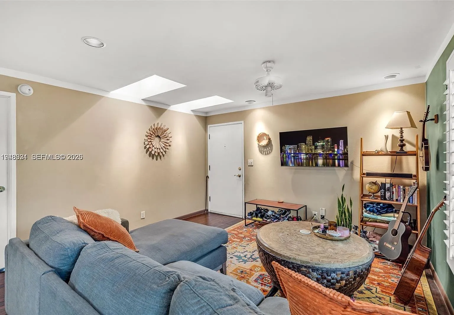 Garden Isle Villas Condo — Photo 3