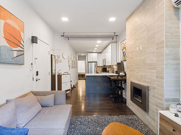 4th image of 367 2nd St Unit 102
