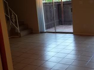 8452 Spain Rd NE APT B, Albuquerque, NM 87111