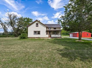 1048 County Line Rd, Crestline, OH 44827