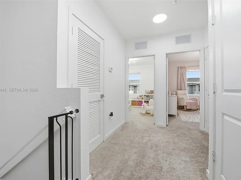 1774 SE 9th Ave #1774 — Photo 20
