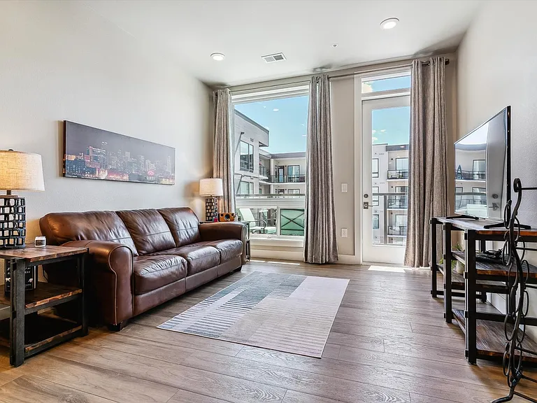 20 Wilcox St #621 — Photo 11