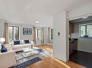 The New Amsterdam, New York, NY 10033