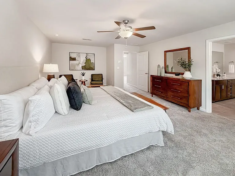 5836 Hackberry Ln — Photo 17